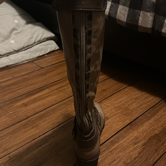 Buckle Cheetah riding boots - Picture 2 of 2